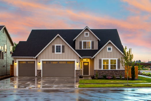 garage-doors-in-North-Carolina-1